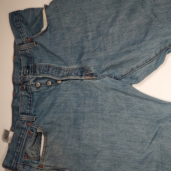 Levi's 501 Button Fly Jeans W40 X L30 - Picture 2 of 14